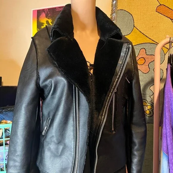 Black Faux Fur Leather Jacket - Picture 6 of 6